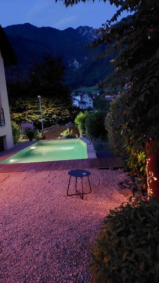 Zimmer Mit Eigenem Badezimmer Nafels Bagian luar foto